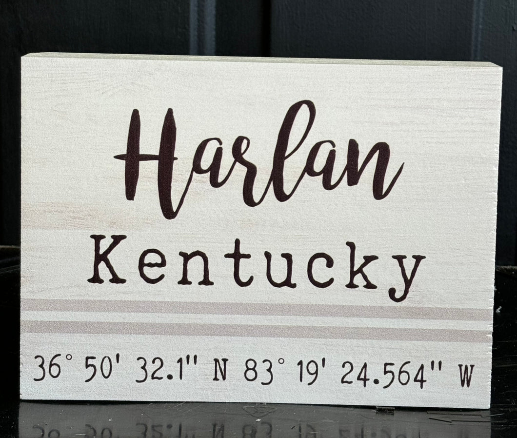 Harlan, Kentucky Coordinates Sign