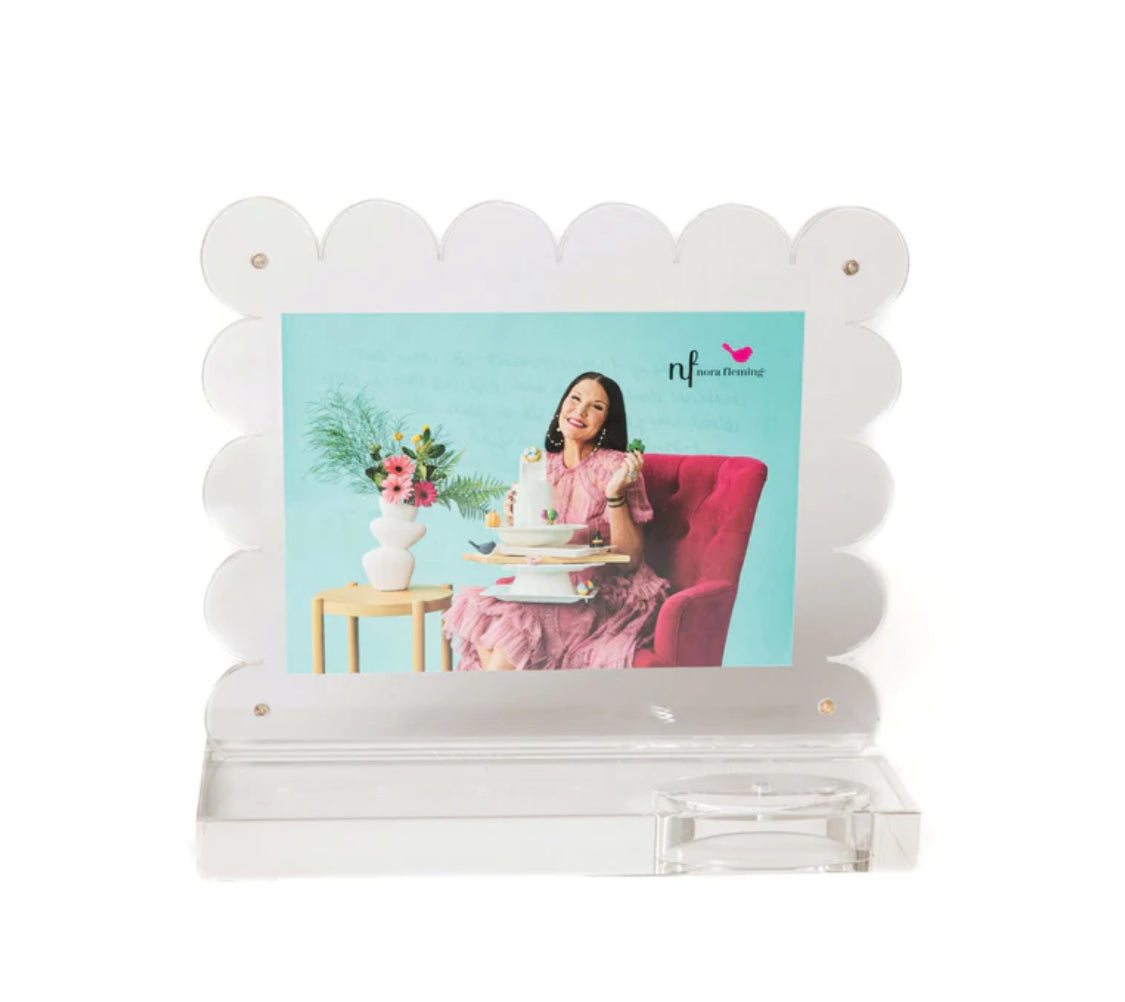 Nora Fleming Scalloped Acrylic Frame - Thumbnail 2