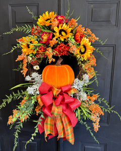 The Gentleman Pumpkin Wreath