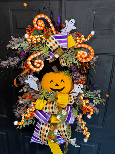 Jolly Jack-o’-lantern Wreath