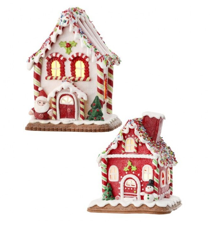 Cookie Sprinkles Gingerbread House
