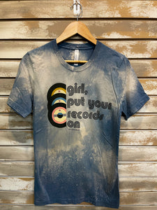 "girl put your records on" T-Shirt